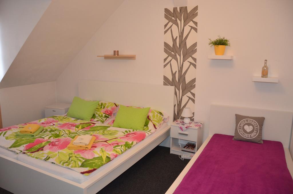 Guesthouse Zlaty Hrozen Česká Lípa Eksteriør billede