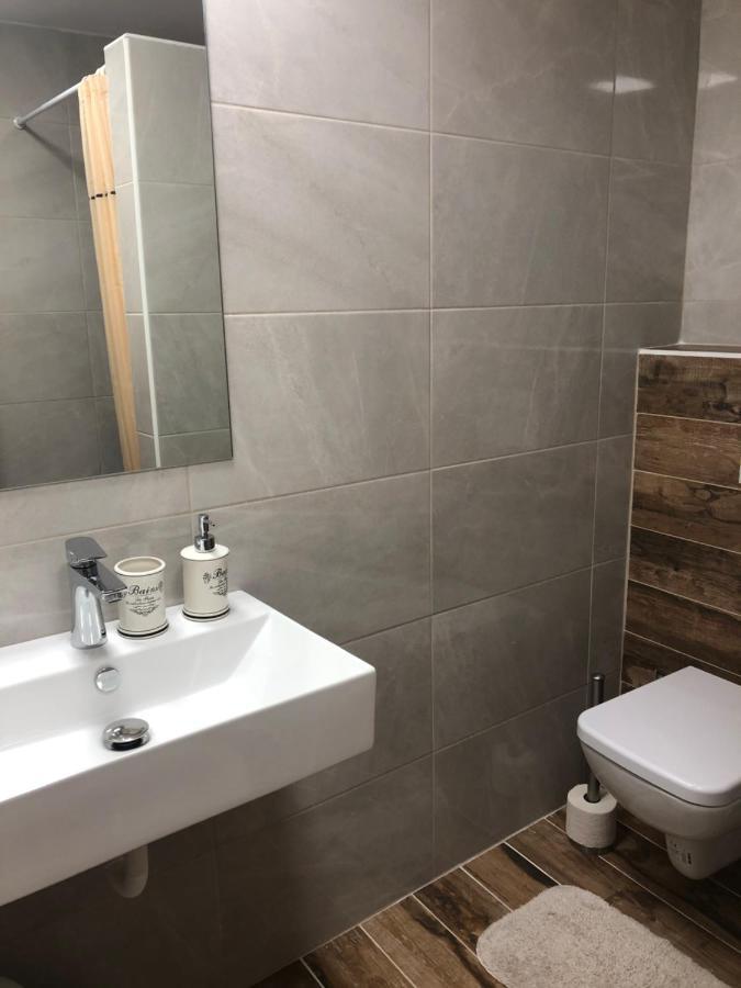 Guesthouse Zlaty Hrozen Česká Lípa Eksteriør billede