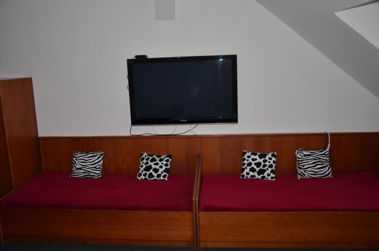 Guesthouse Zlaty Hrozen Česká Lípa Eksteriør billede